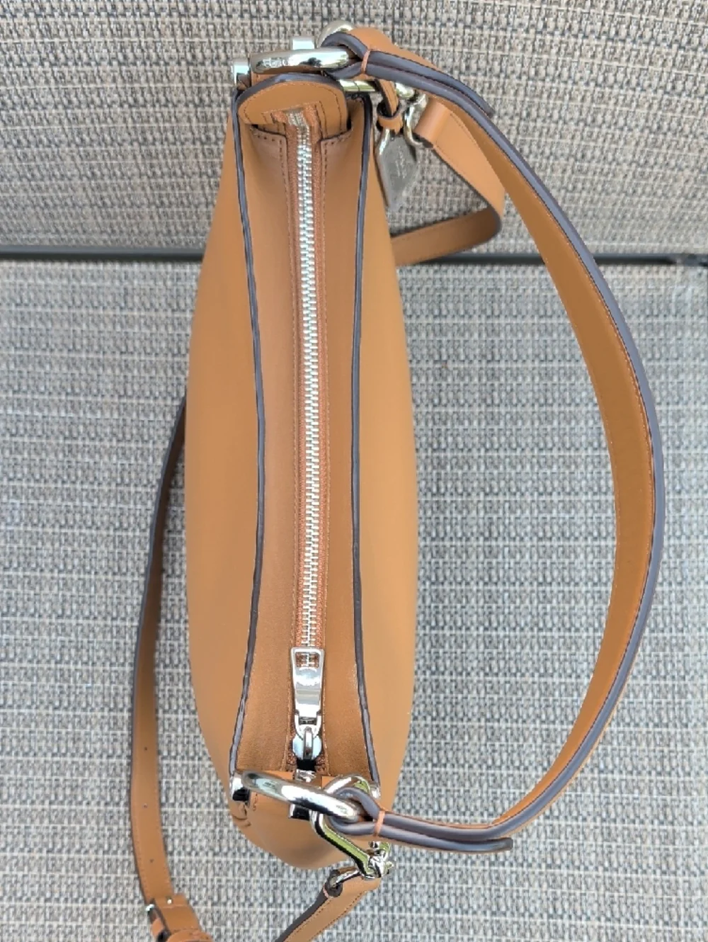 Coach Nomad Leather Convertible Shoulder Bag (F54446) Light Saddle NWOT - Picture 4 of 9